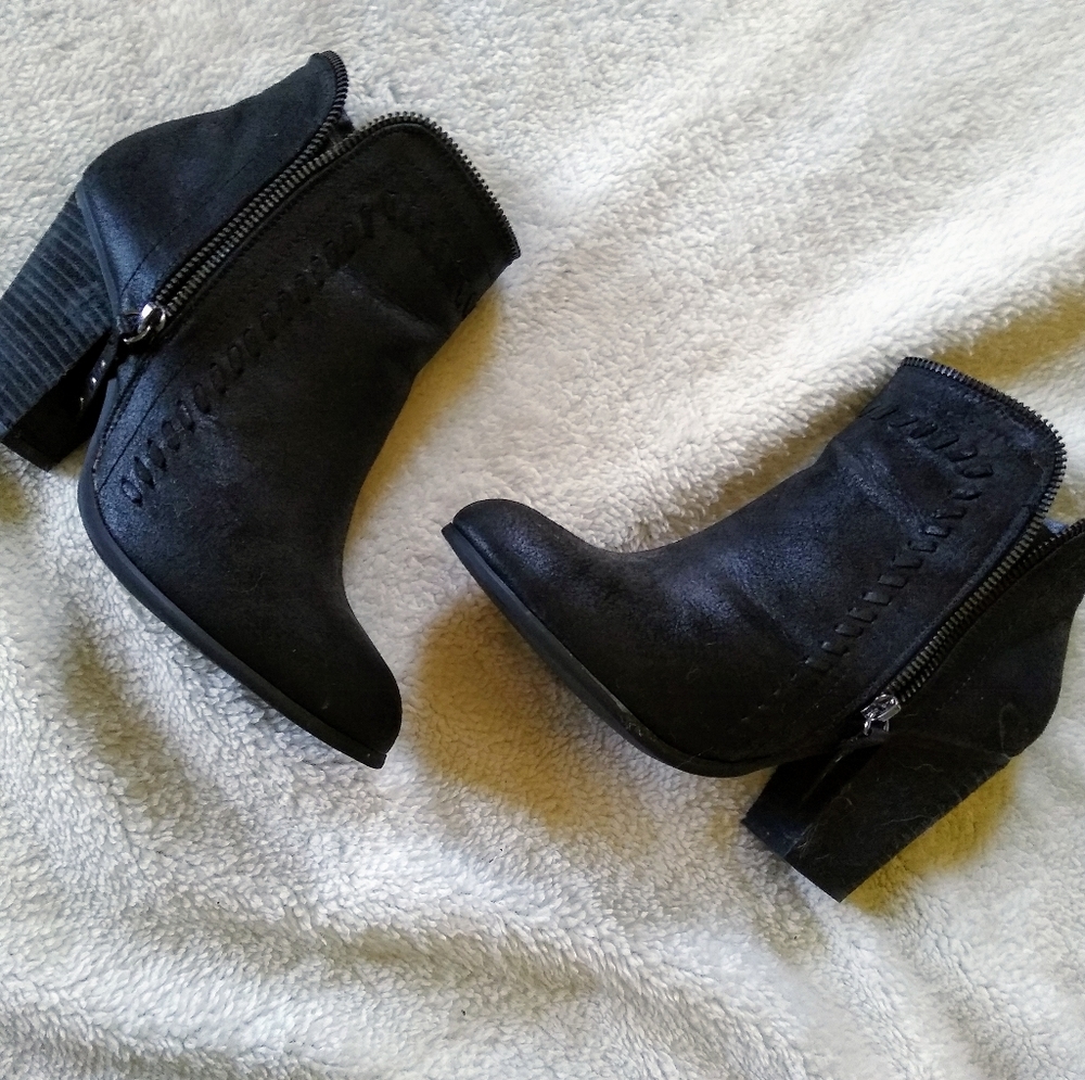 Black Booties